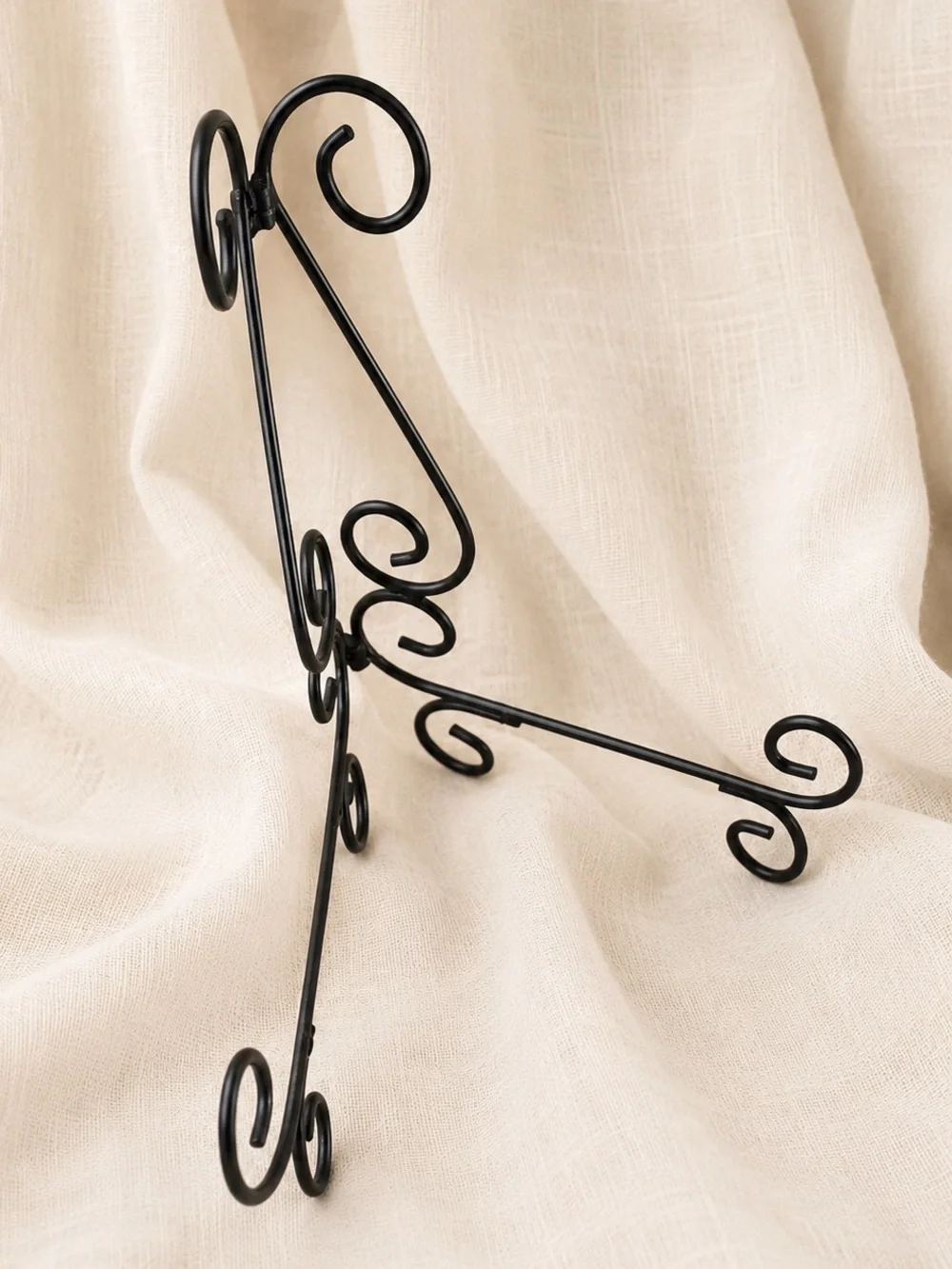 Black Scroll Wire Display Easel Stand - Home Wall Decor